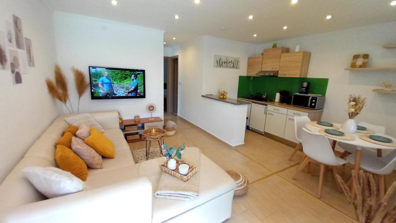 White Stone Apartman Hajdúszoboszló Dış mekan fotoğraf