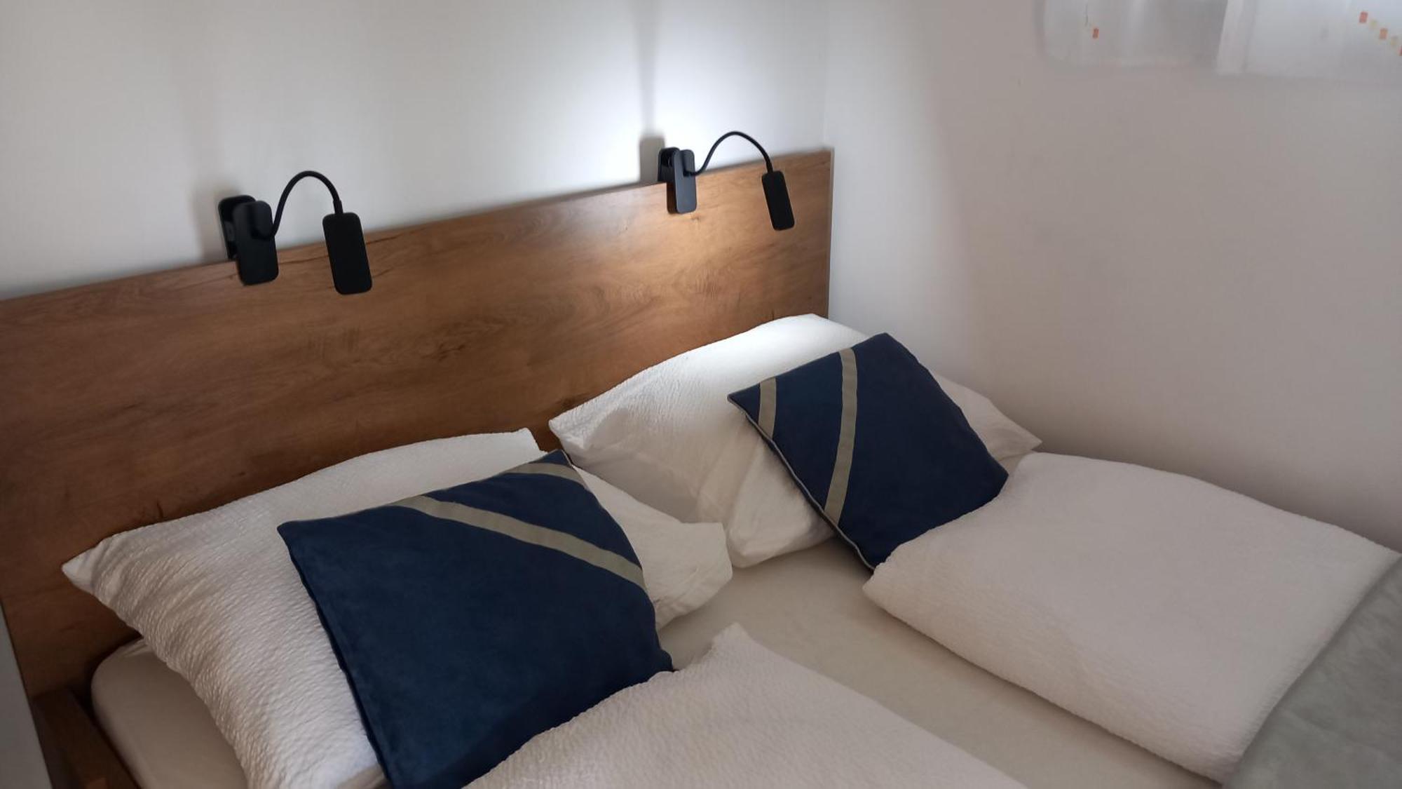 White Stone Apartman Hajdúszoboszló Dış mekan fotoğraf