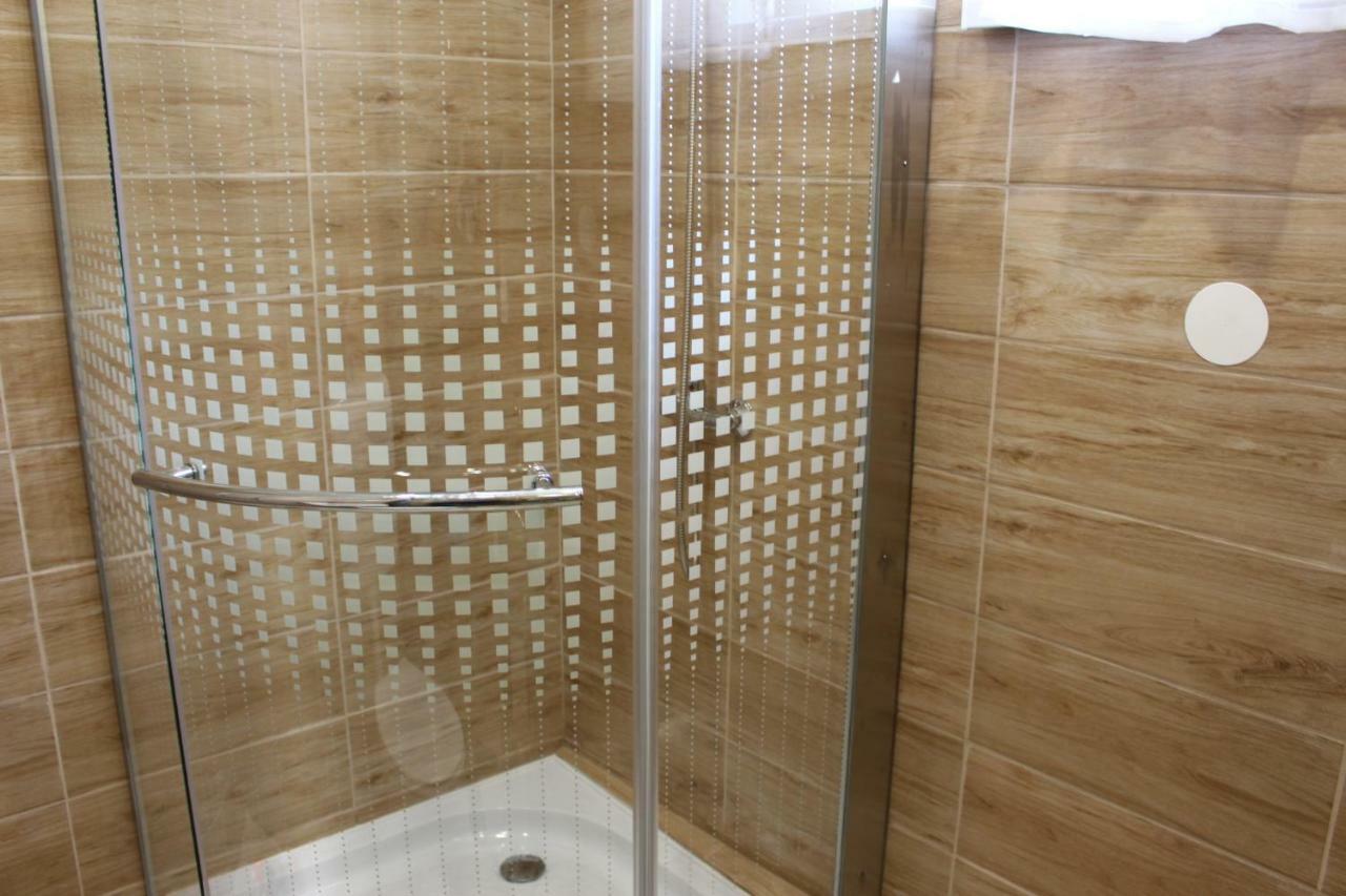 White Stone Apartman Hajdúszoboszló Dış mekan fotoğraf