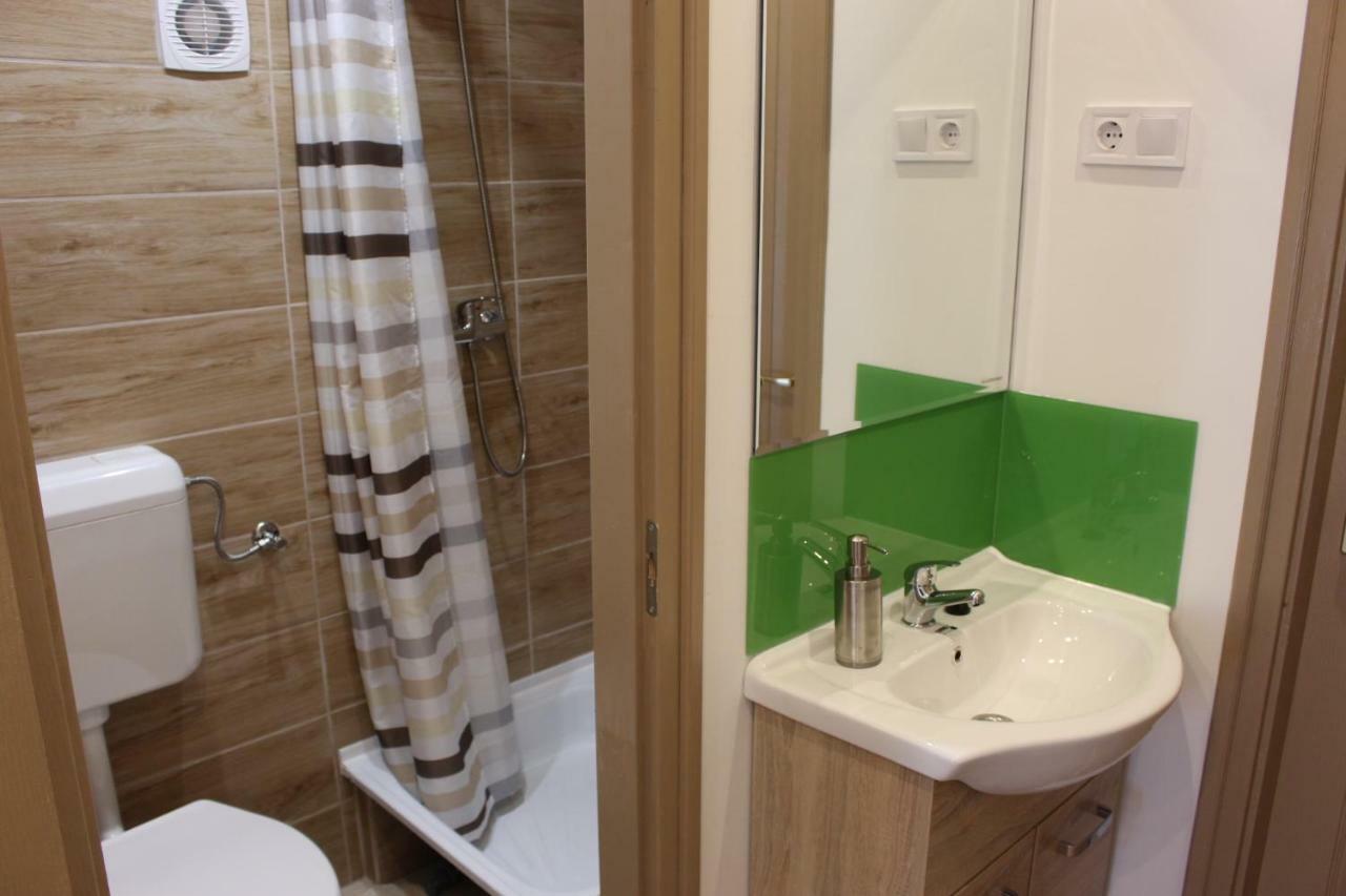 White Stone Apartman Hajdúszoboszló Dış mekan fotoğraf