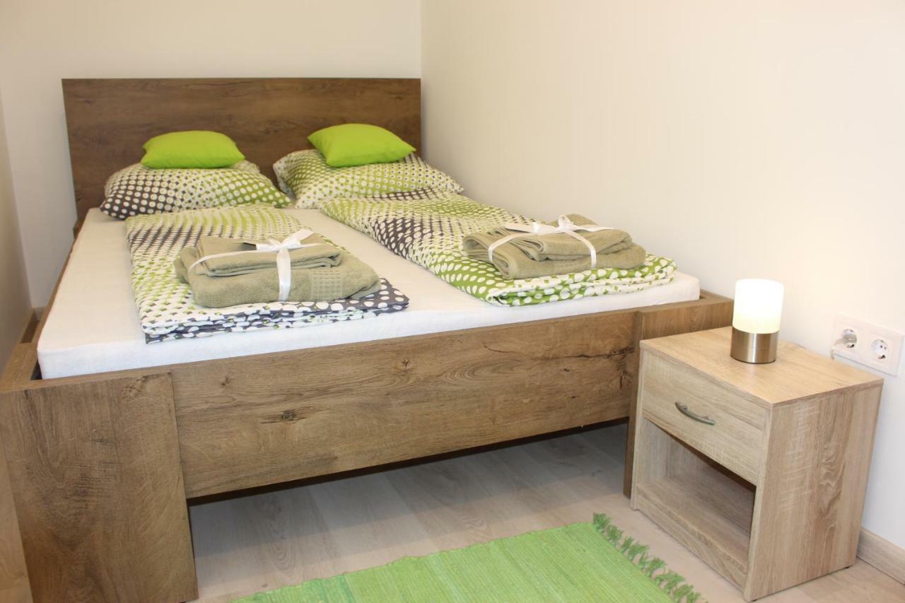 White Stone Apartman Hajdúszoboszló Dış mekan fotoğraf